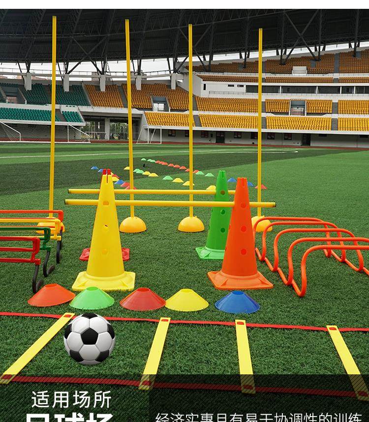 拼劲十足！杨瀚森穿着(图1)